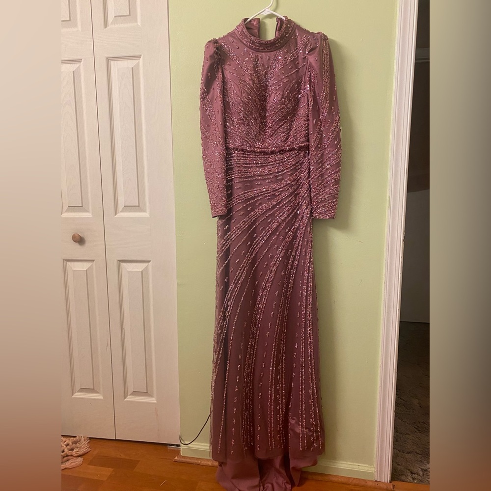 Rose pink long sleeve hjabi dress size 8
